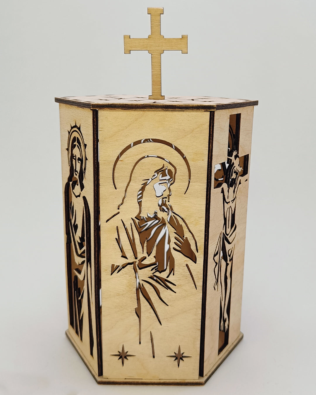 Ξύλινο Φανάρι «Ιησούς Χριστός» 25 cm